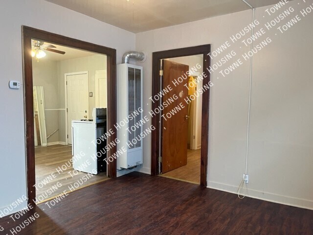 Building Photo - 200 Ironton St