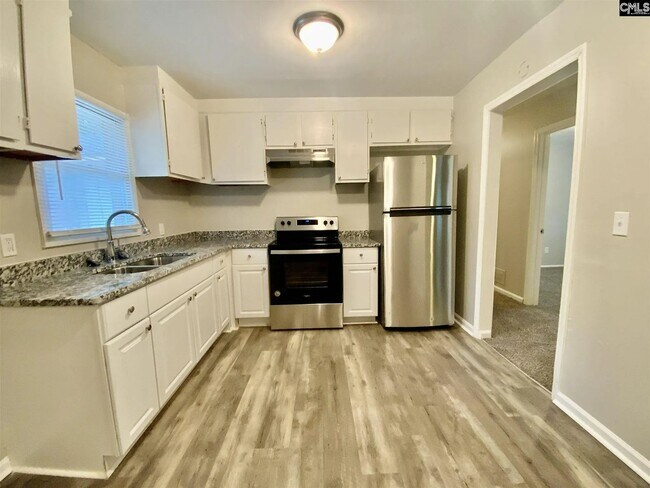 Foto del edificio - 101 Woodcrest Dr