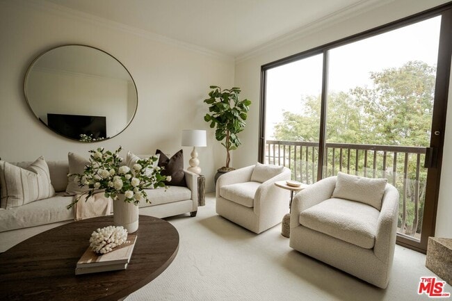 Foto del edificio - 11847 Gorham Ave