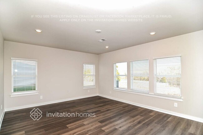 Building Photo - 1219 Bluffton Cir