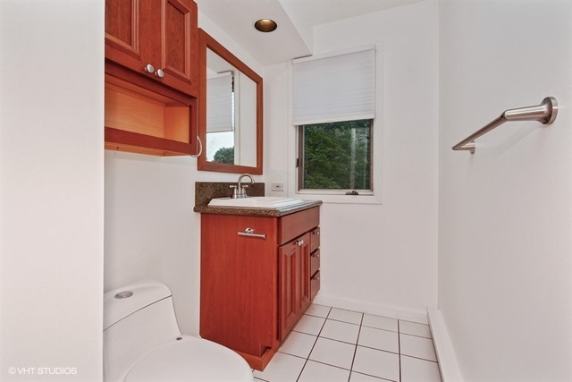 Building Photo - 33575 N Lake Shore Dr