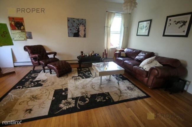 Building Photo - 2 br, 1 bath  - 17 Fairbanks St # 45