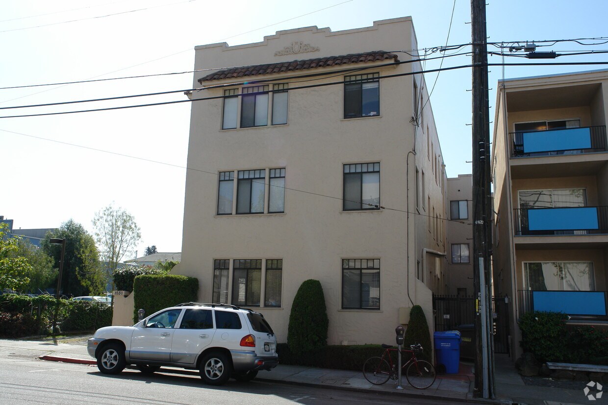2030 Dwight Way Apartments in Berkeley, CA