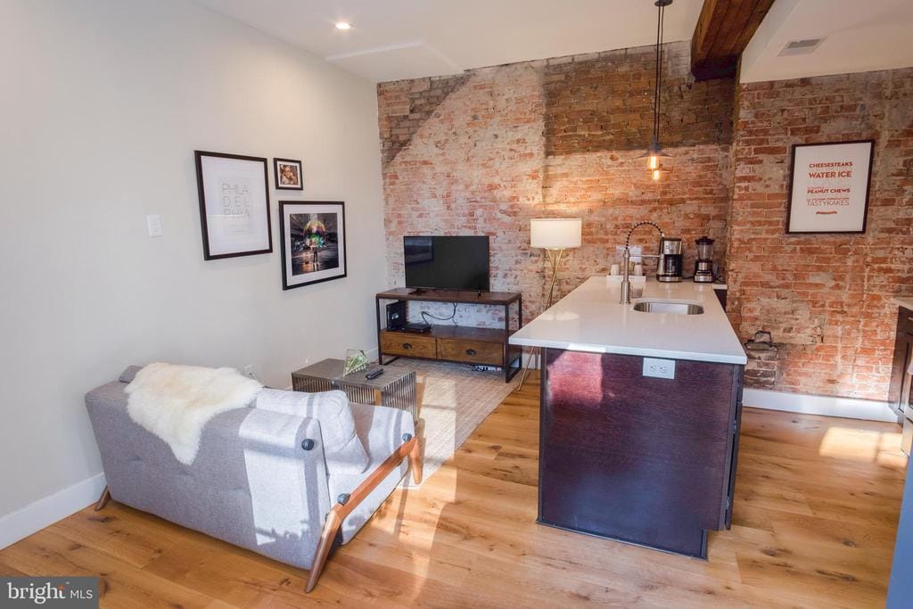 Foto principal - 238 S 20th St