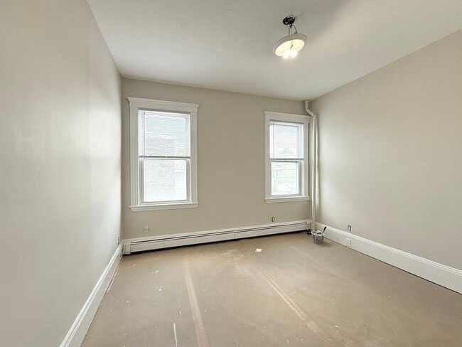 Building Photo - 34 Tapley Ave