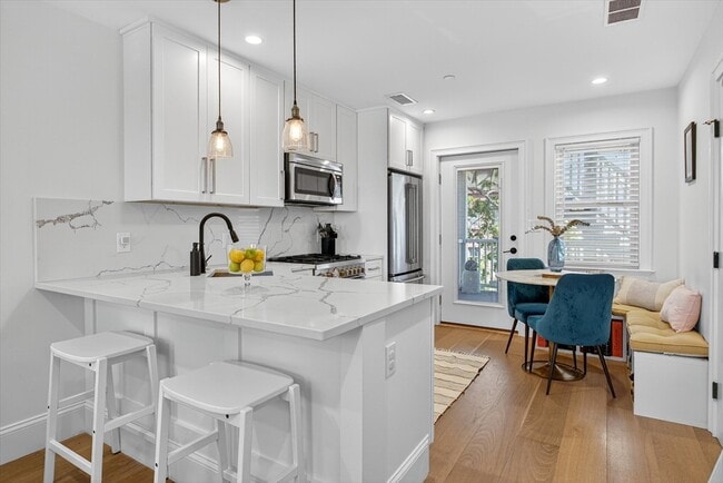 Foto del edificio - 7 Bell Ct