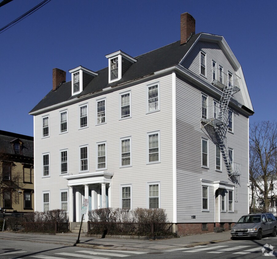 Primary Photo - 63-65 Charlesfield St