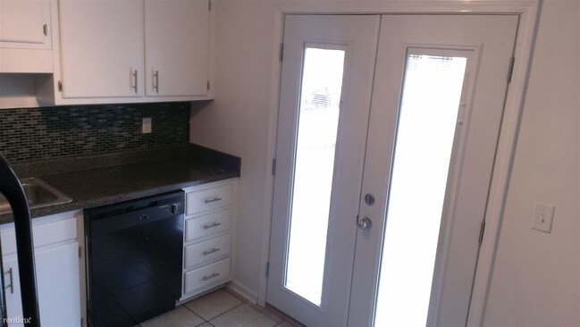 Foto del edificio - 3632 Clairmont Ave S