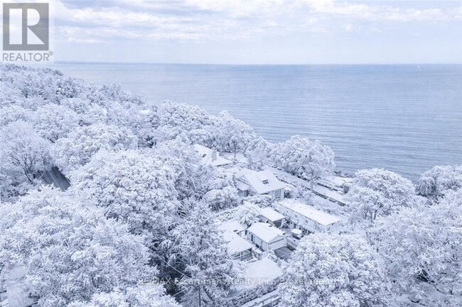 Photo du bâtiment - 212 King St