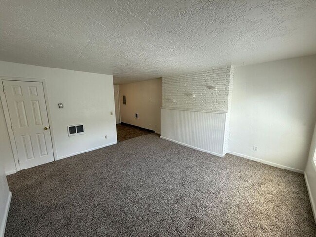 Foto del edificio - 2479 Lee St SE