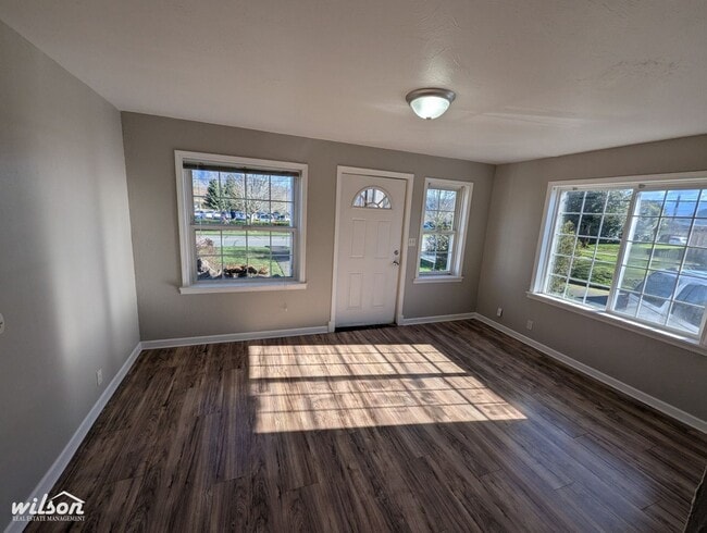 Foto del edificio - 2132 Porter St