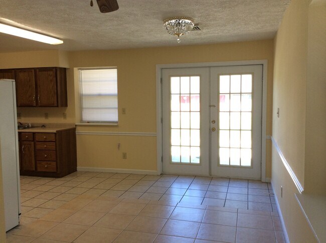 Foto del edificio - Washington Twp - 3 BR home