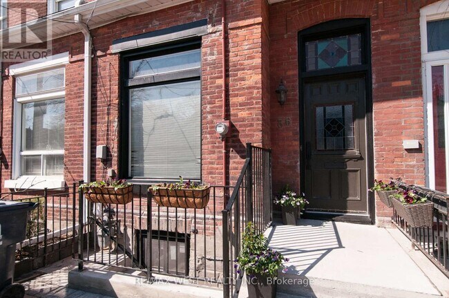 Building Photo - 36 Kennedy Ave