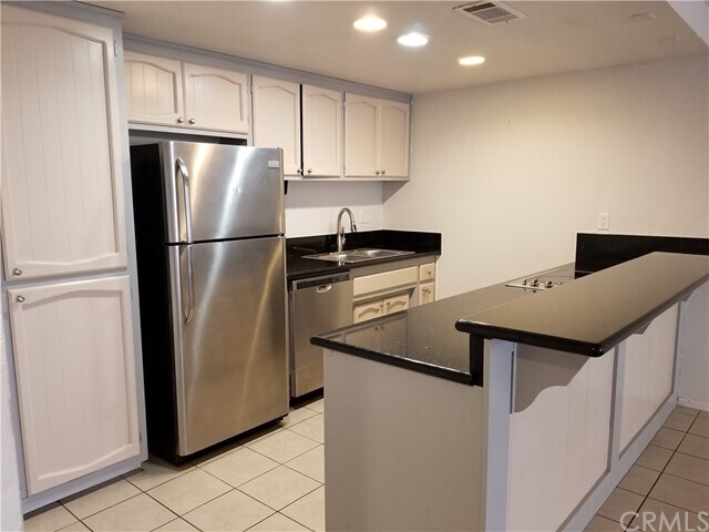 Building Photo - 31850 Railroad Canyon Rd