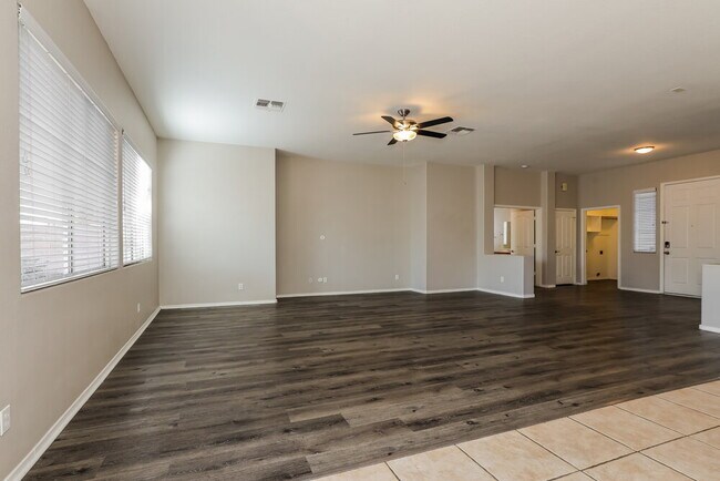 Foto del edificio - 13587 W Tara Ln