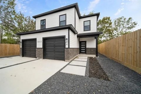 Photo - 5813 England St Apartment