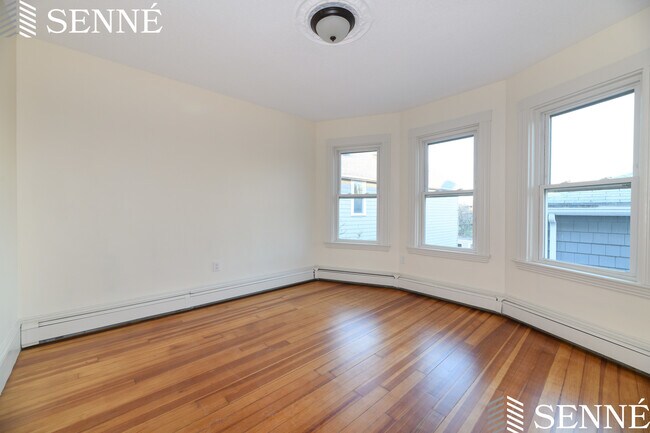 Foto del edificio - 146 Webster Ave