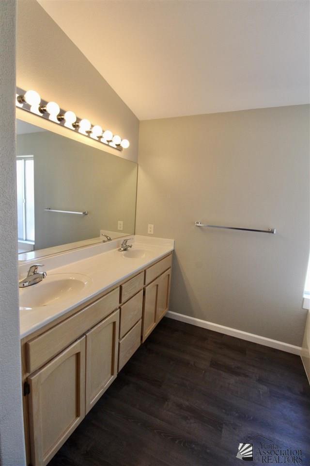 Foto del edificio - 10592 E 38th Ln