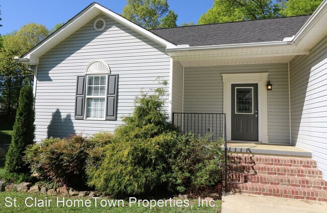 Building Photo - 3 br, 2 bath House - 859 Depot St