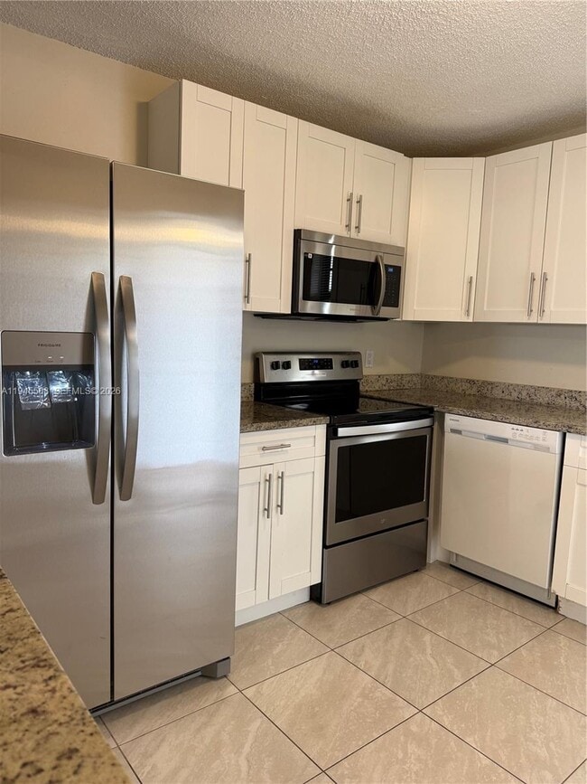 Building Photo - 9273 SW 8th St