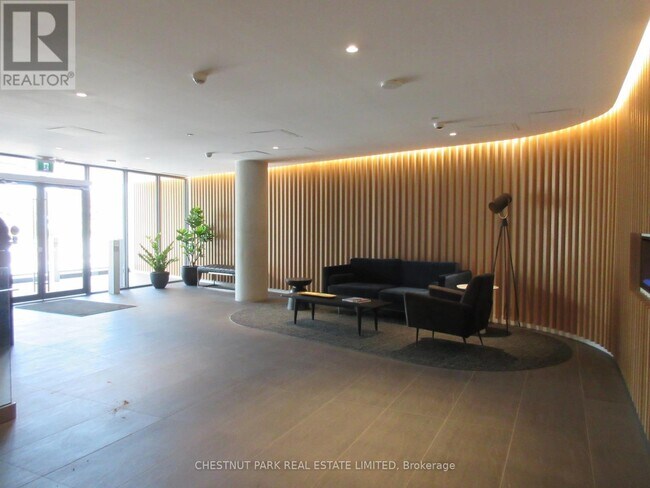 Photo du bâtiment - 160 Flemington Rd