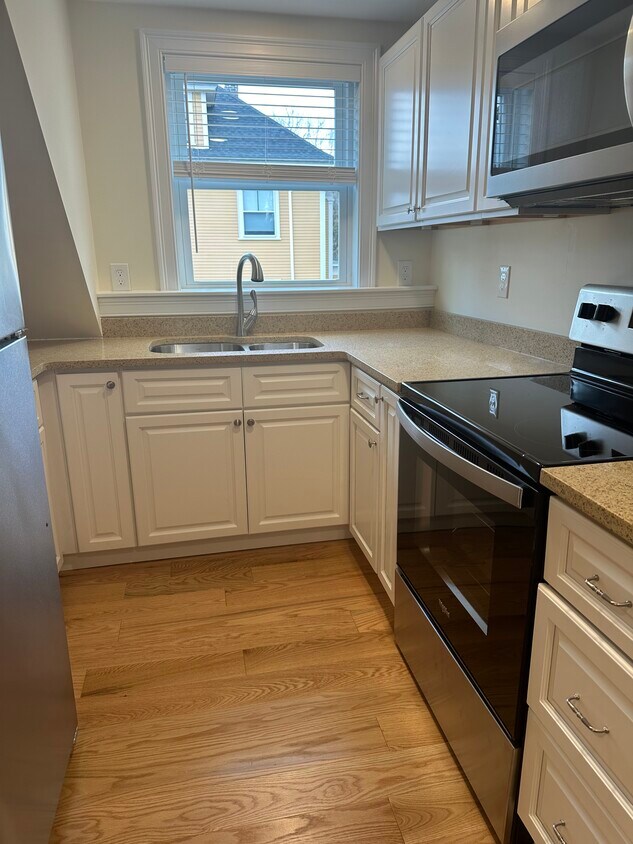 12 Harvard Rd Unit 5, Shirley, MA 01464 Apartments in Shirley, MA