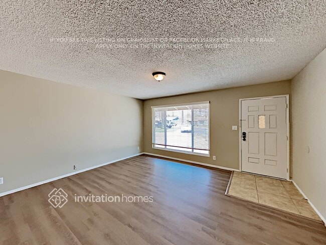 Foto del edificio - 2609 W Charter Oak Rd