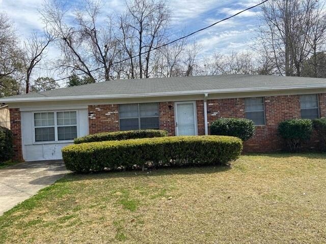 Primary Photo - 2515 Holton St