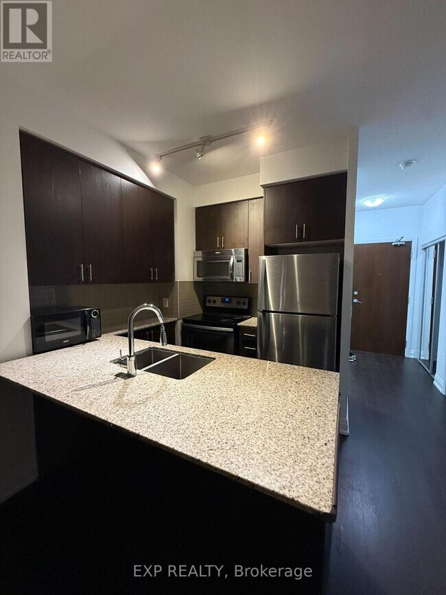 Photo du bâtiment - 9582 Markham Rd