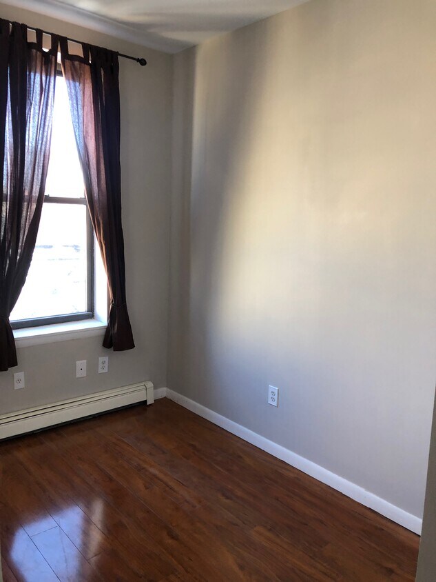 Foto principal - 817 Park Ave