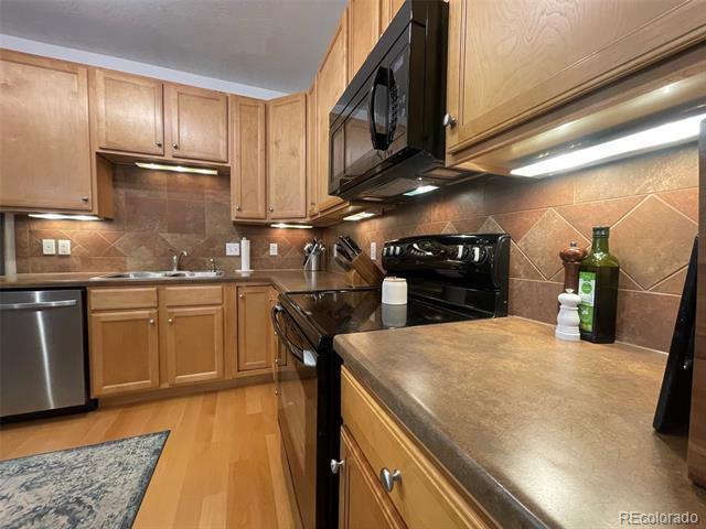 Foto del edificio - 9359 Las Ramblas Ct