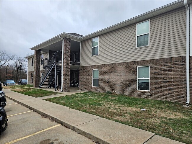 Foto del edificio - 322 Sadie Ln