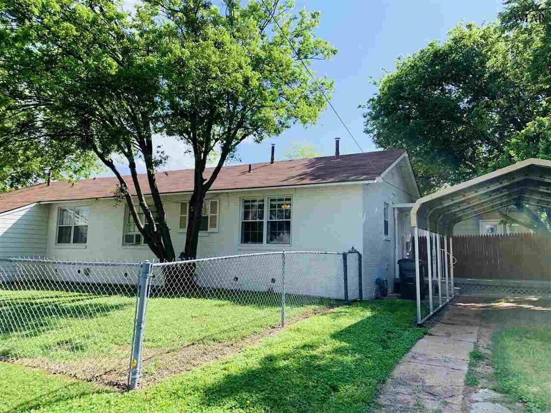 1001 W Wenonah Blvd, Wichita Falls, TX 76309 House Rental in Wichita