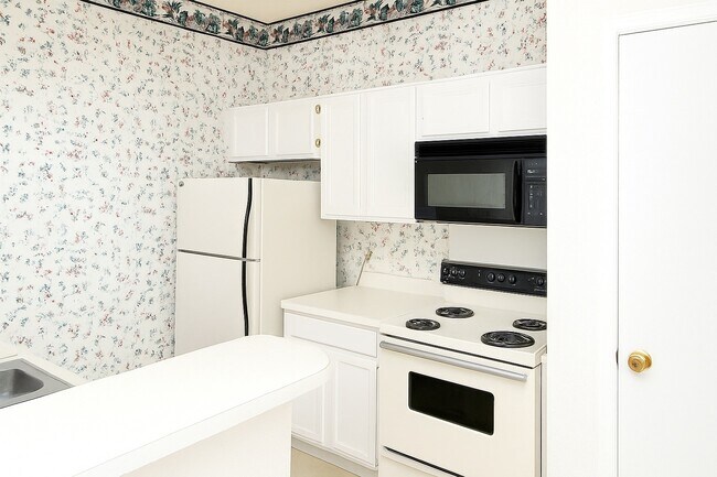 Foto del edificio - 7575 Cambridge St