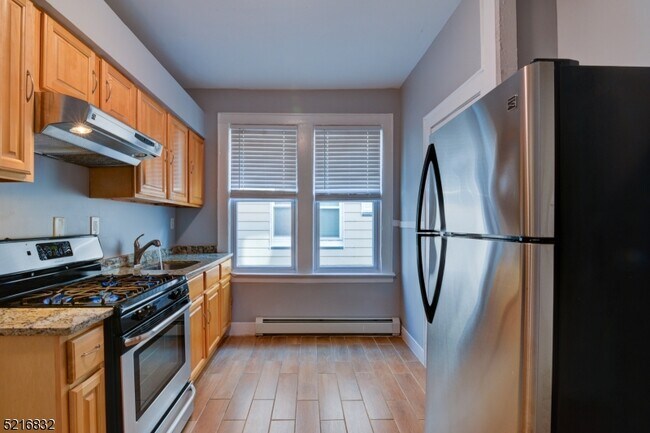 Foto del edificio - 15 Nelson Pl