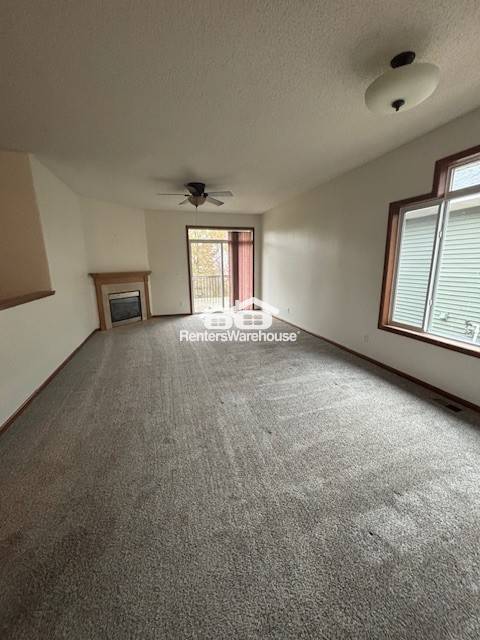Foto del edificio - Beautiful 4 Bed/3 Bath Home