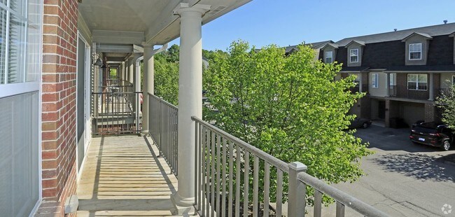 Building Photo - 646 Napa Valley Dr
