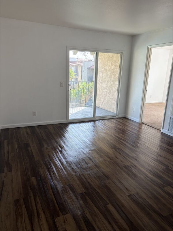 Foto del edificio - 2020 Guthrie St N