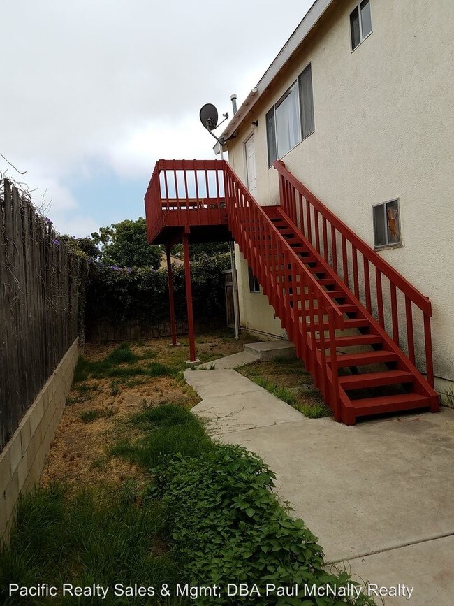 Building Photo - 1864 Donax Ave