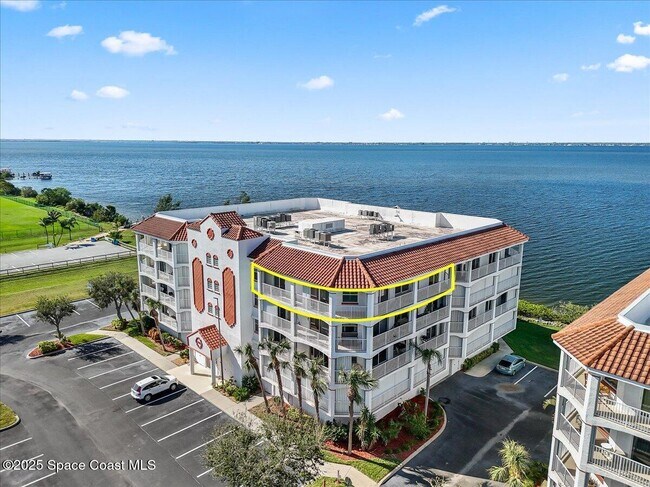 Foto del edificio - 8954 Puerto Del Rio Dr
