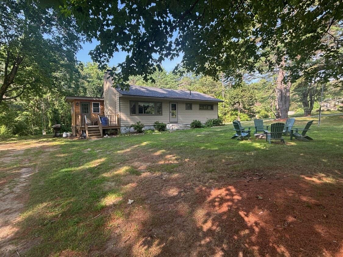 Primary Photo - 77 Eaton Ave