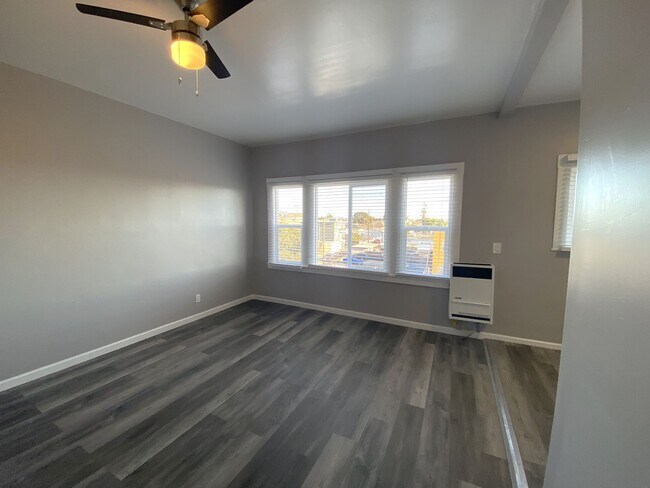Foto del interior - 2044 International Blvd - Sunny Studios an...