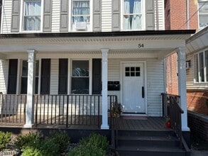 Building Photo - 54 W Somerset St