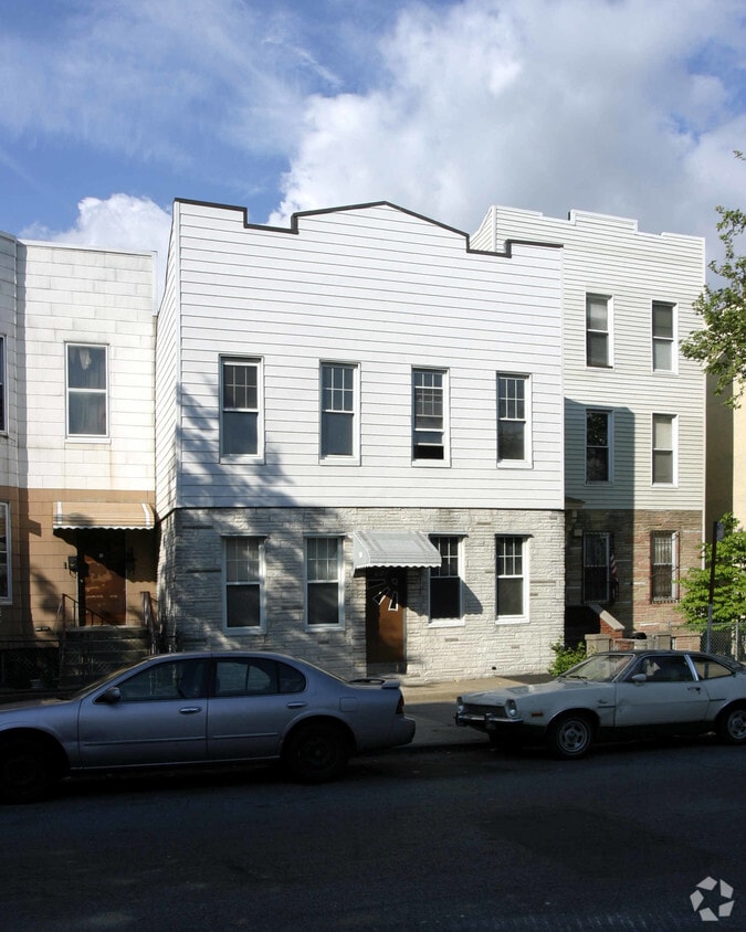 Primary Photo - 715 41st St