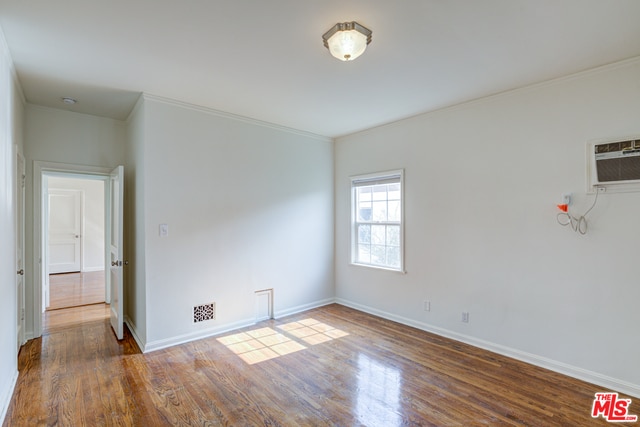 Building Photo - 127 N Harper Ave