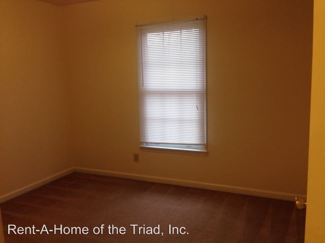 Building Photo - 2 br, 1 bath House - 2407 Veasley Street