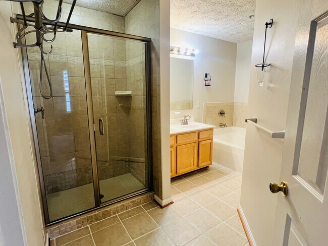 Foto del edificio - 30-G Ironstone