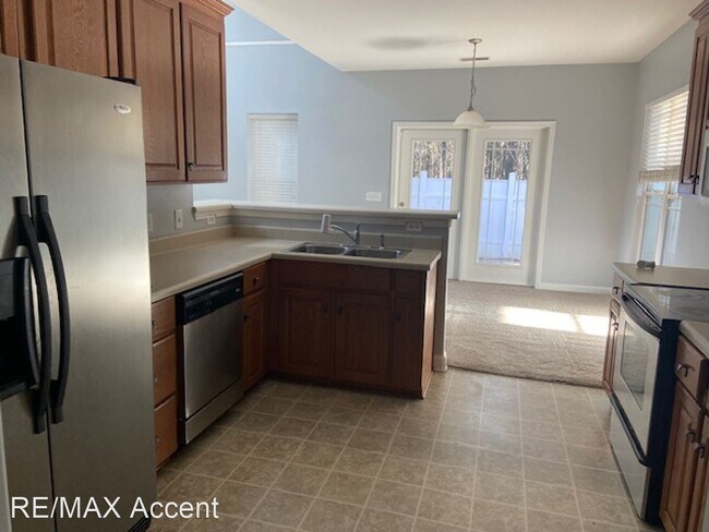 Foto del edificio - 3 br, 2.5 bath House - 640 Summer Hill Way
