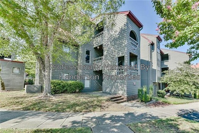 Building Photo - 9037 J M Keynes Dr