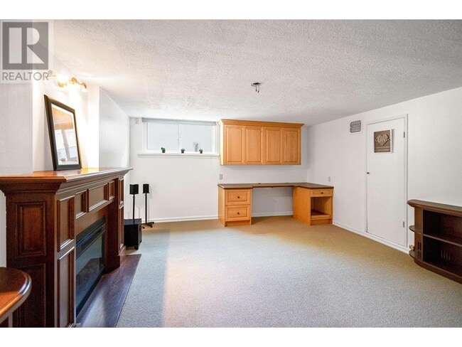 Building Photo - 2226 Haywood Ave